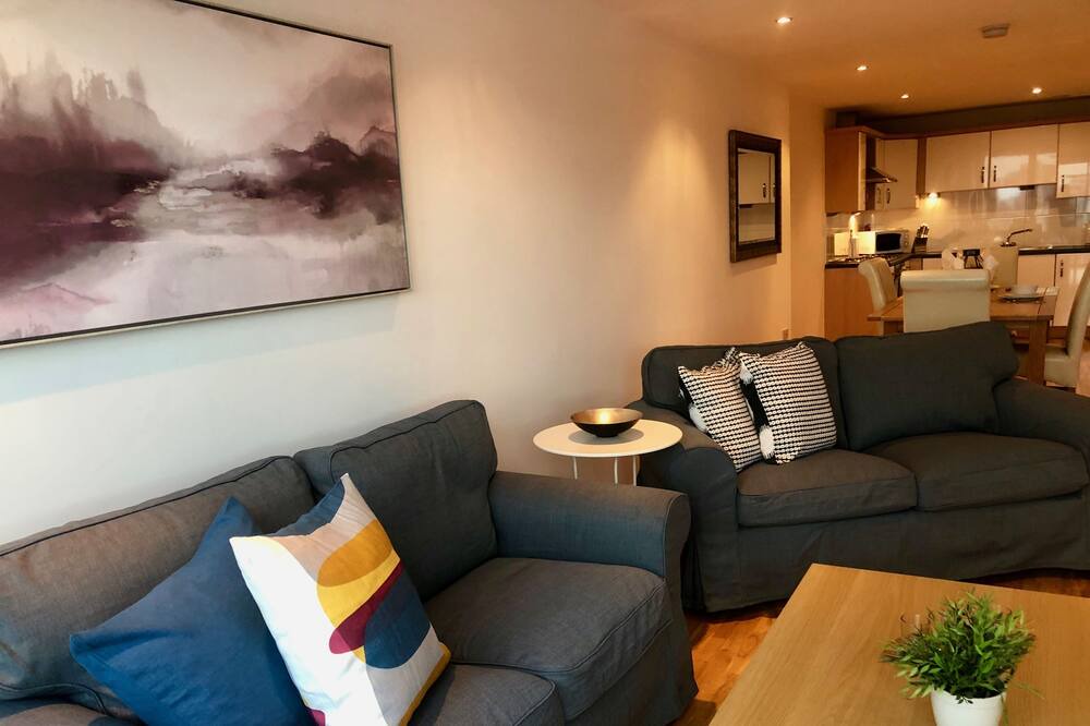 Photo of Livingroom in Finnieston