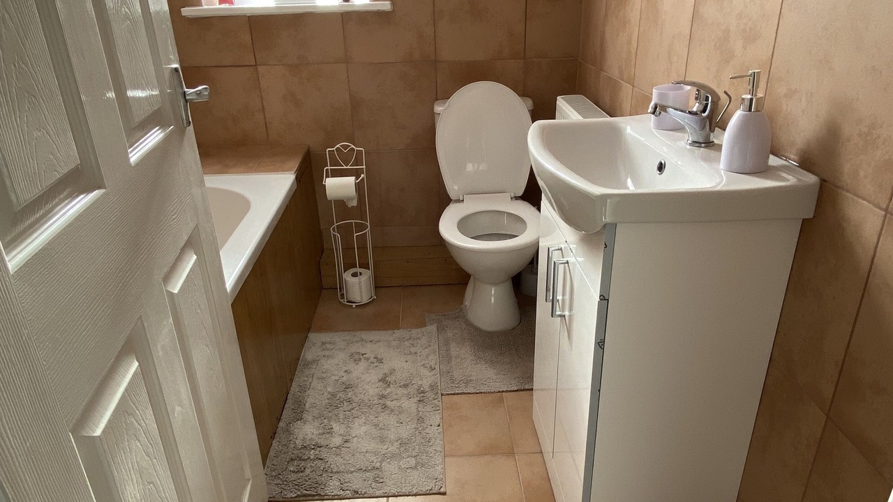 Photo of Bathroom in Thurnscoe