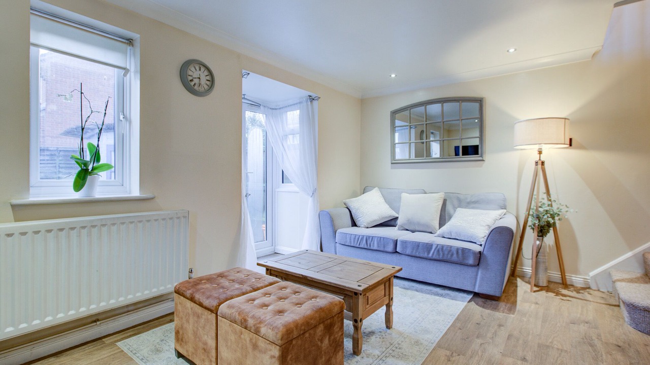 Photo of Livingroom in Basildon