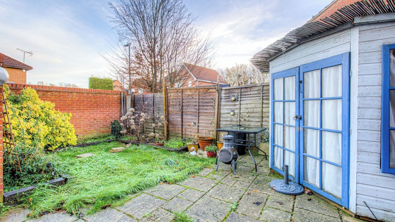 Photo of Patio Balcony in Basildon