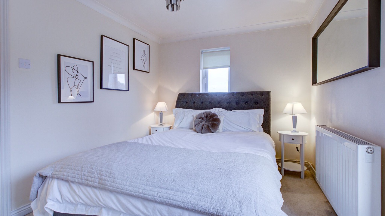 Photo of Bedroom in Basildon