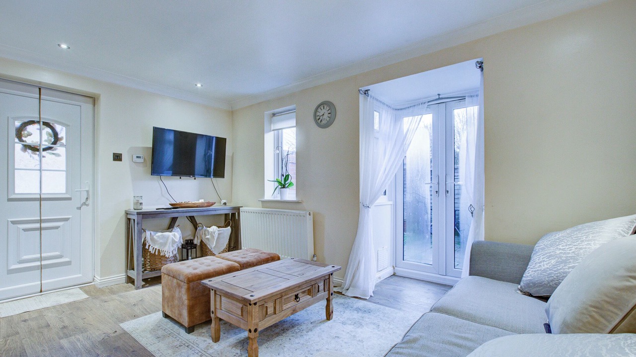 Photo of Livingroom in Basildon