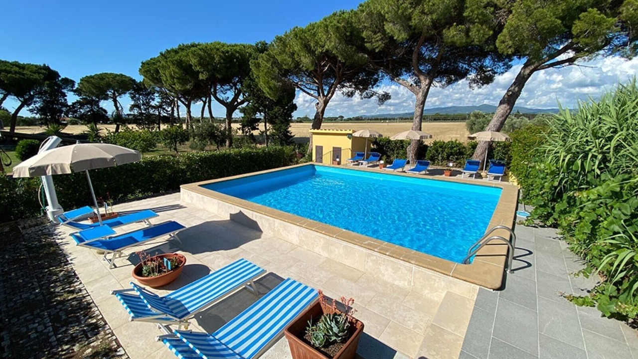 Photo of Outdoor in Cecina