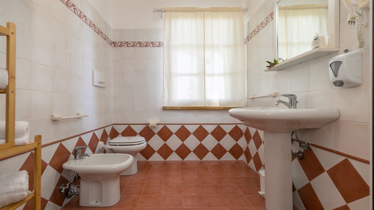 Photo of Bathroom in Cecina