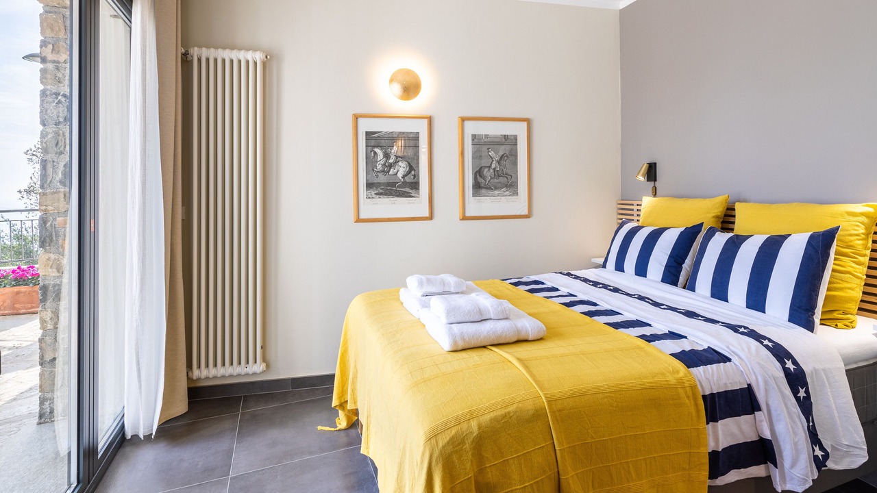 Photo of Bedroom in Capo Mimosa-Rollo