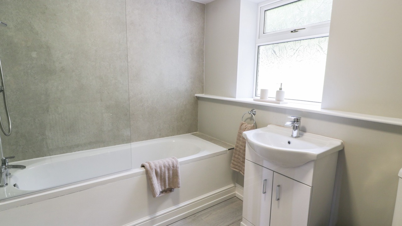 Photo of Bathroom in Innellan