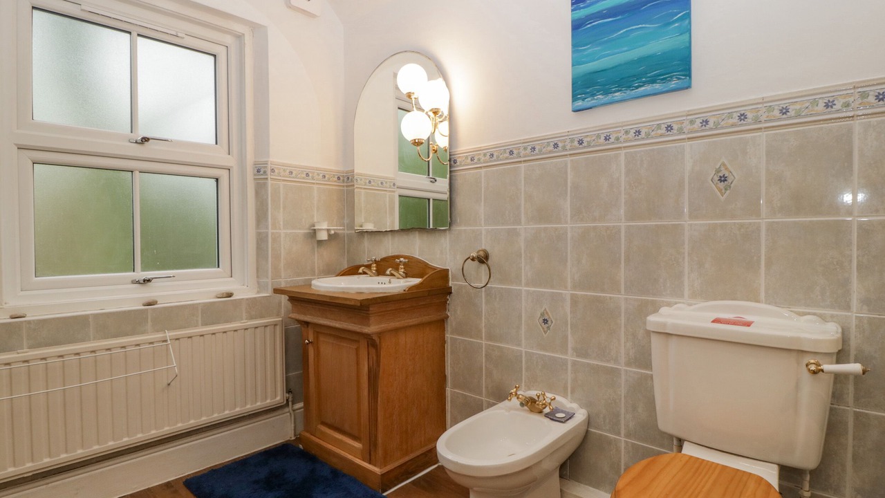 Photo of Bathroom in Saint Blazey