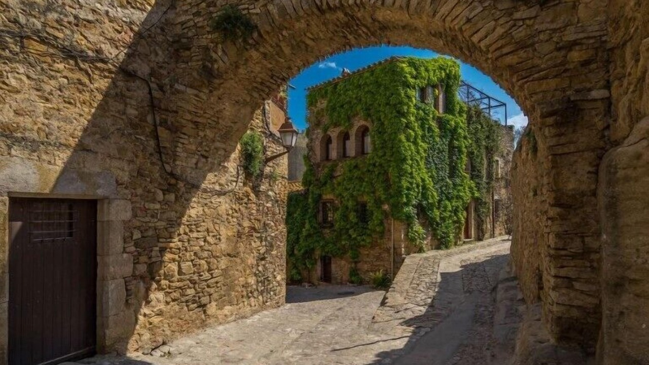 Photo of Others in Begur