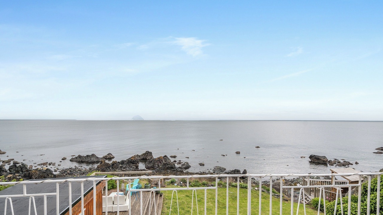 Photo of Others in Girvan