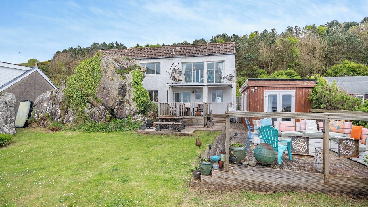 Photo of Outdoor in Girvan