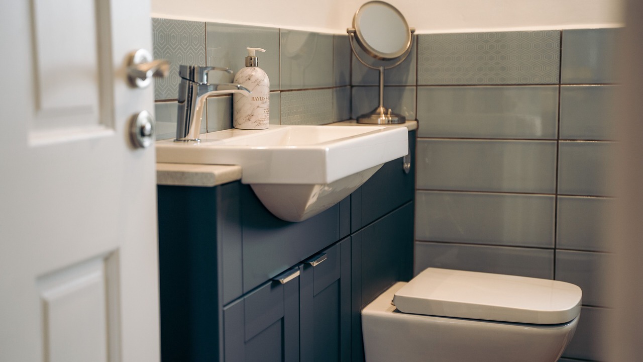Photo of Bathroom in Dent
