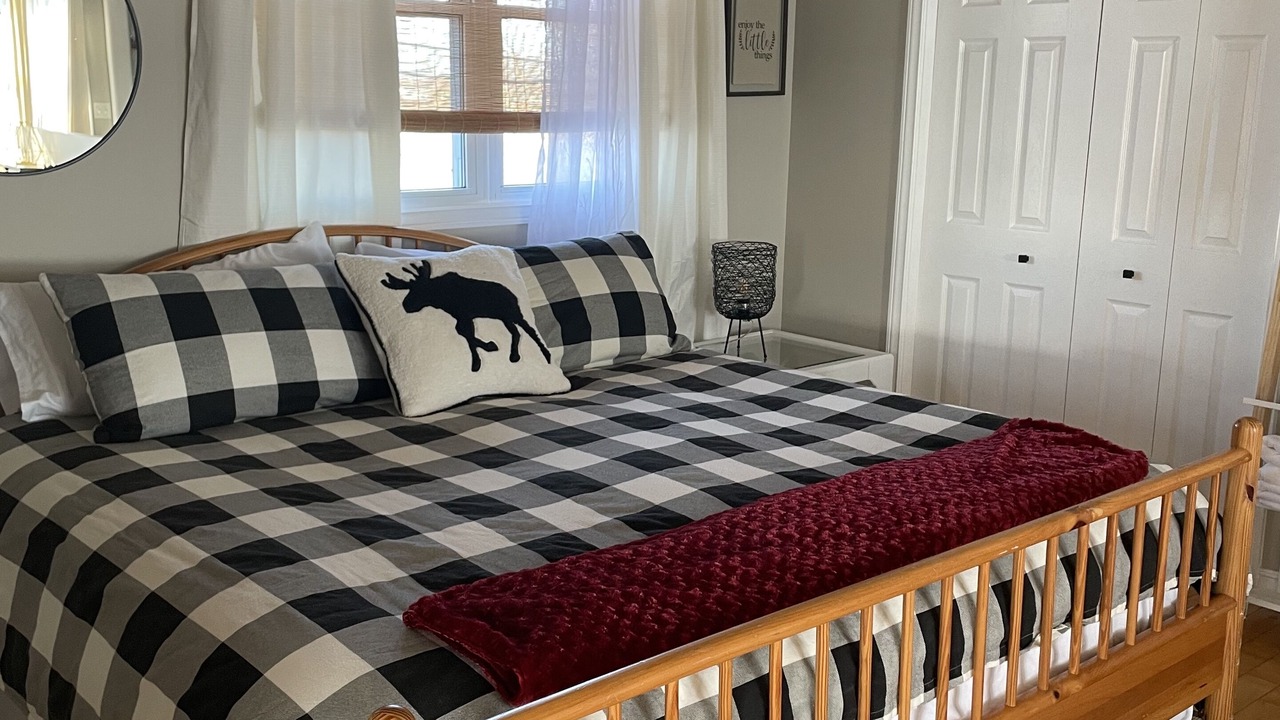 Photo of Bedroom in Leamington