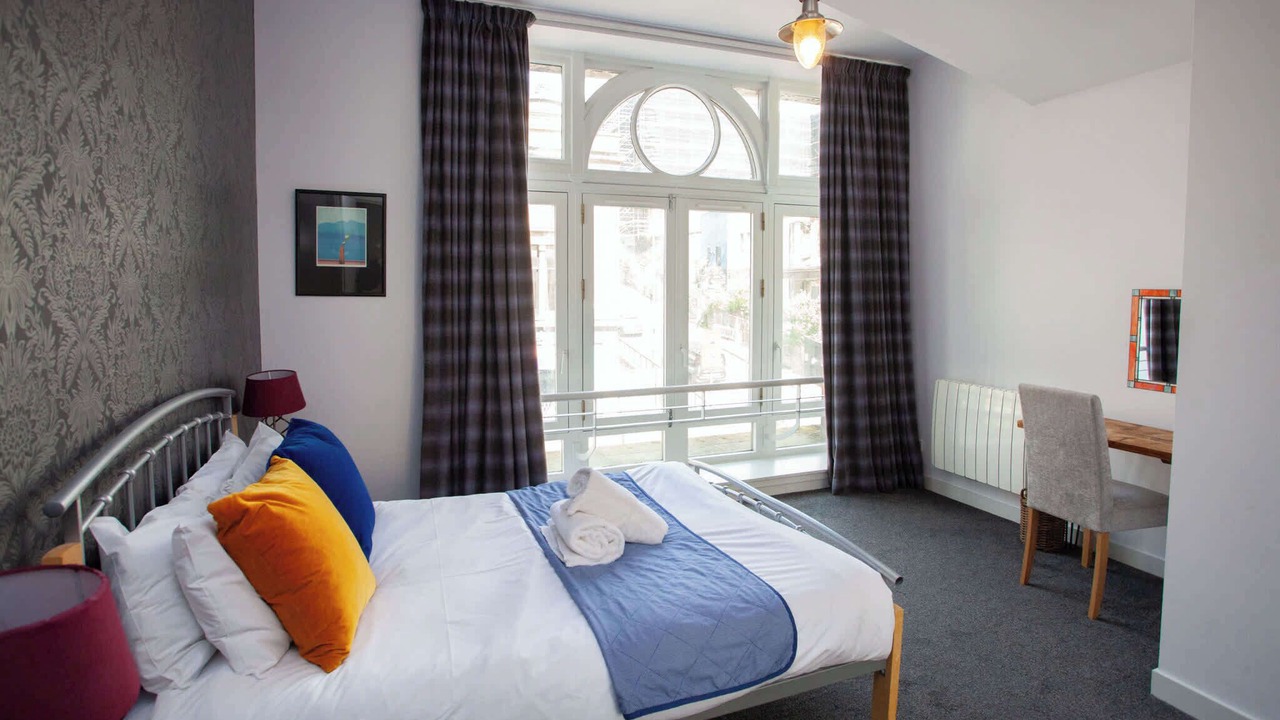 Photo of Bedroom in City Centre Glasgow