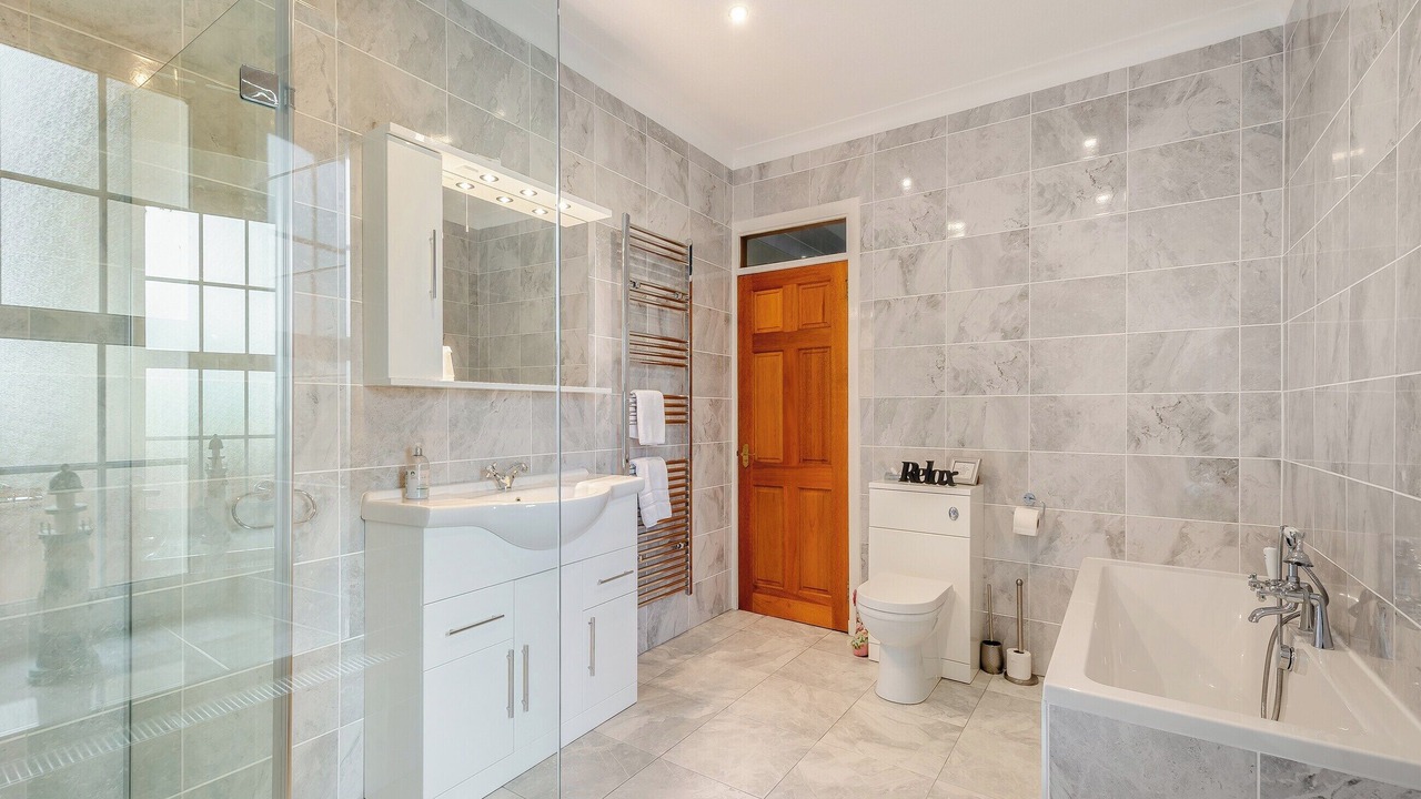 Photo of Bathroom in The Cumbraes