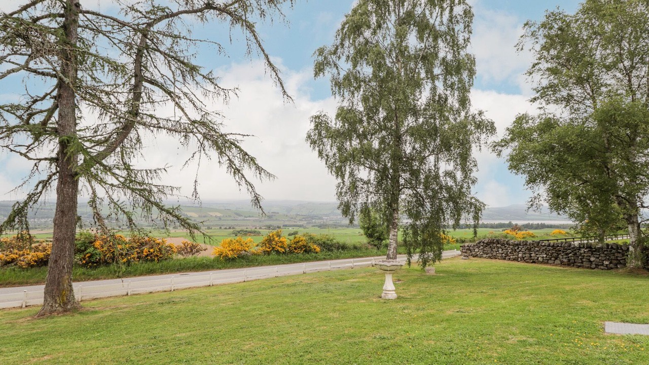 Photo of Outdoor in Marybank