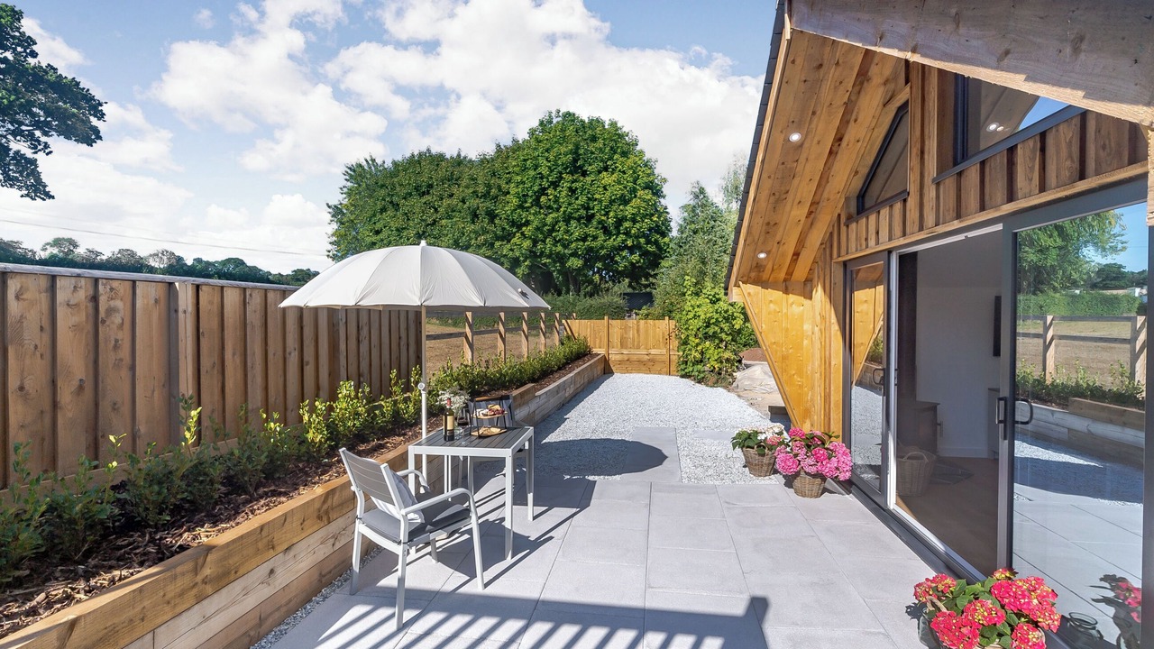 Photo of Outdoor in Olchard