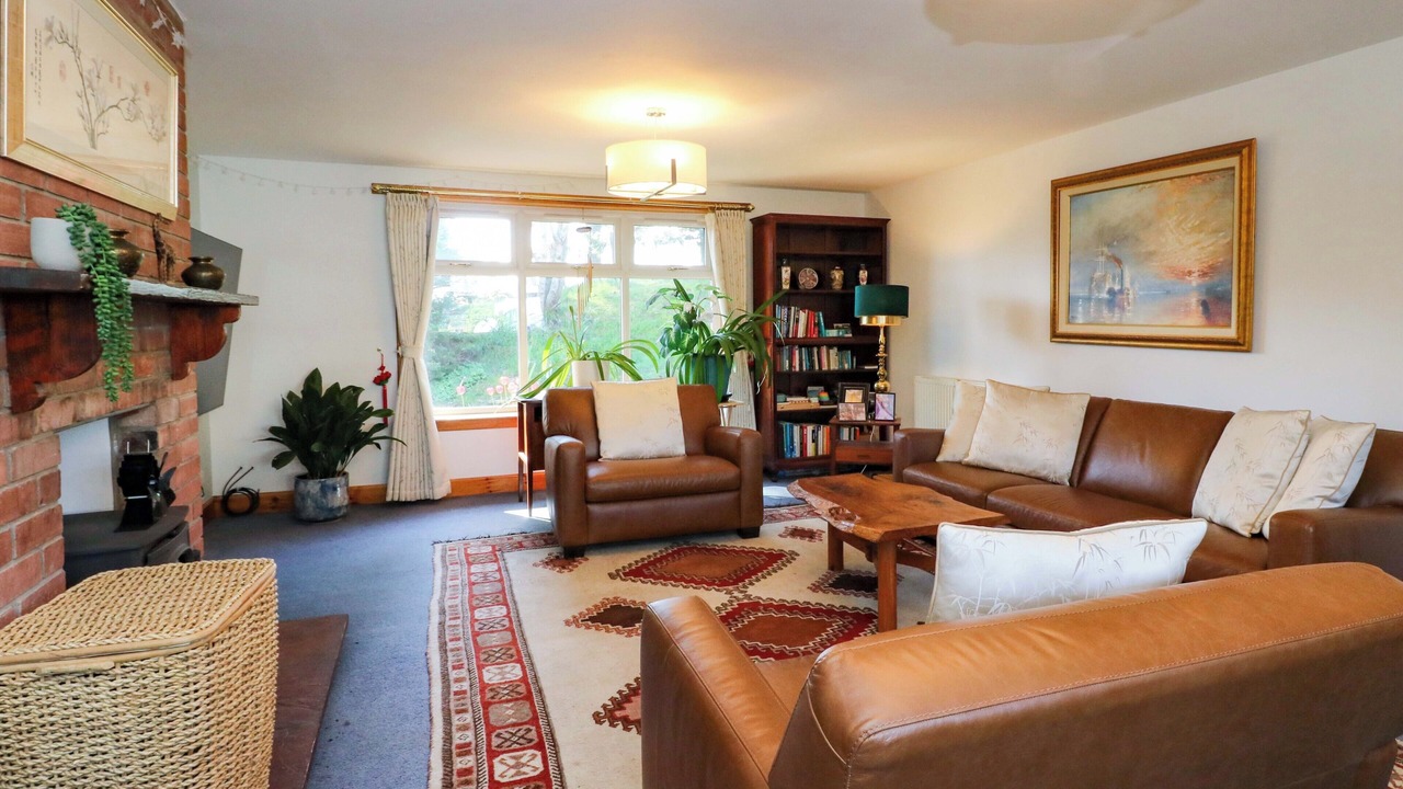 Photo of Livingroom in Lochearnhead