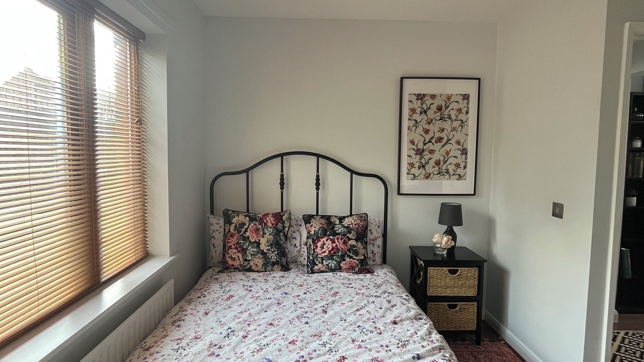 Photo of Bedroom in Shadwell