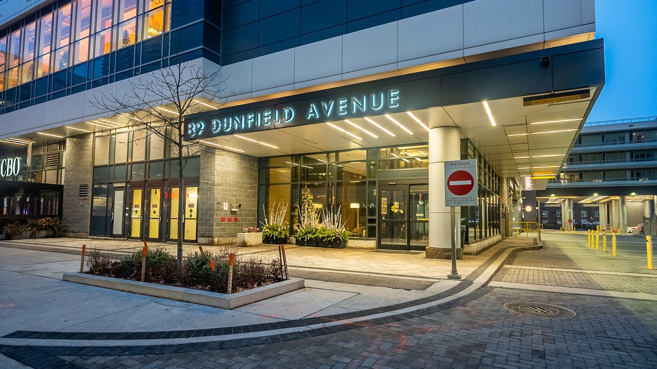 Photo of Outdoor in Yonge-Eglinton