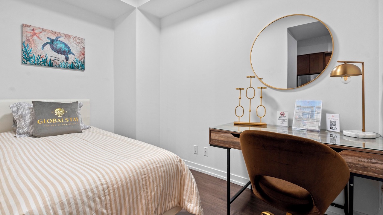 Photo of Bedroom in Yonge-Eglinton