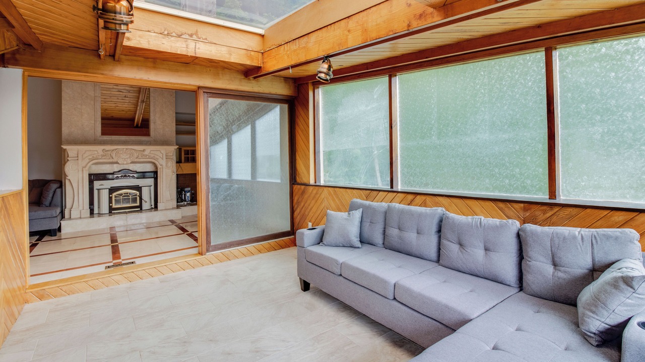 Photo of Livingroom in Scarborough