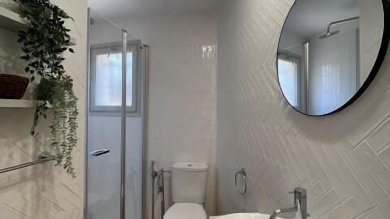 Photo of Bathroom in Tamariu
