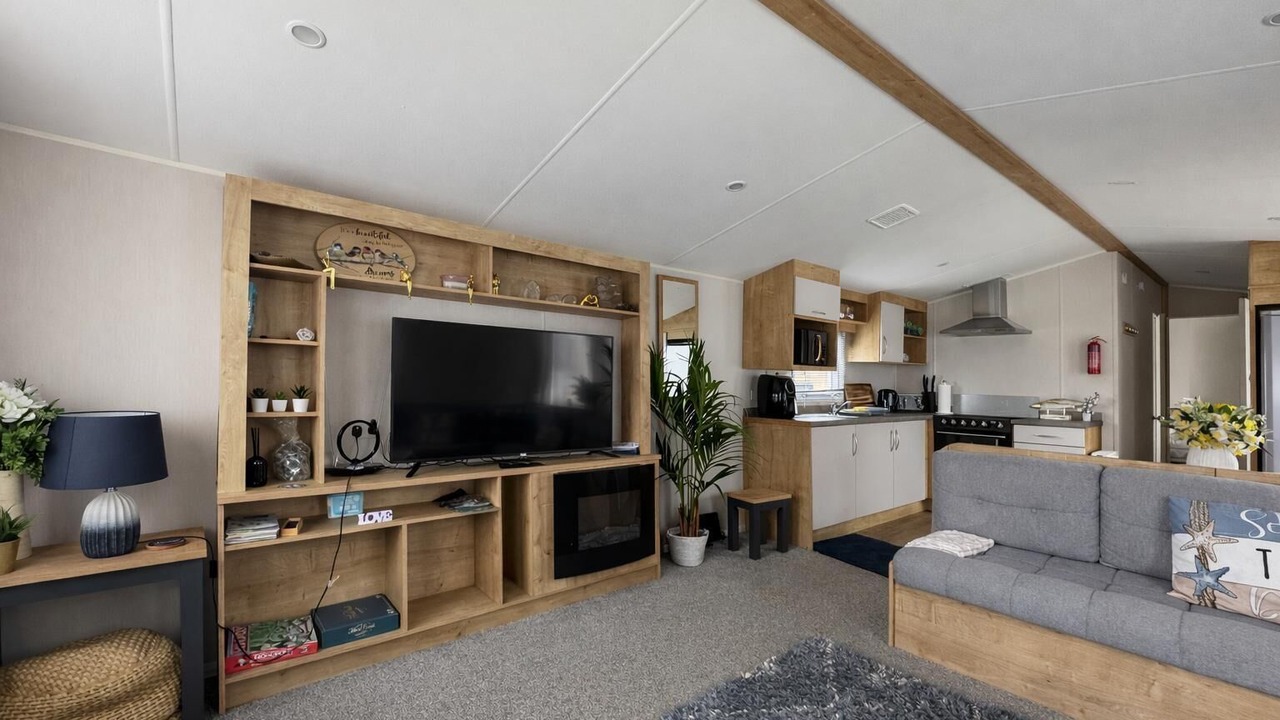 Photo of Livingroom in Hopton