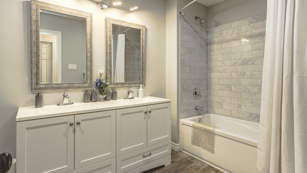 Photo of Bathroom in Lafontaine