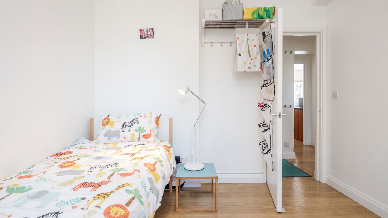 Photo of Bedroom in Elephant and Castle