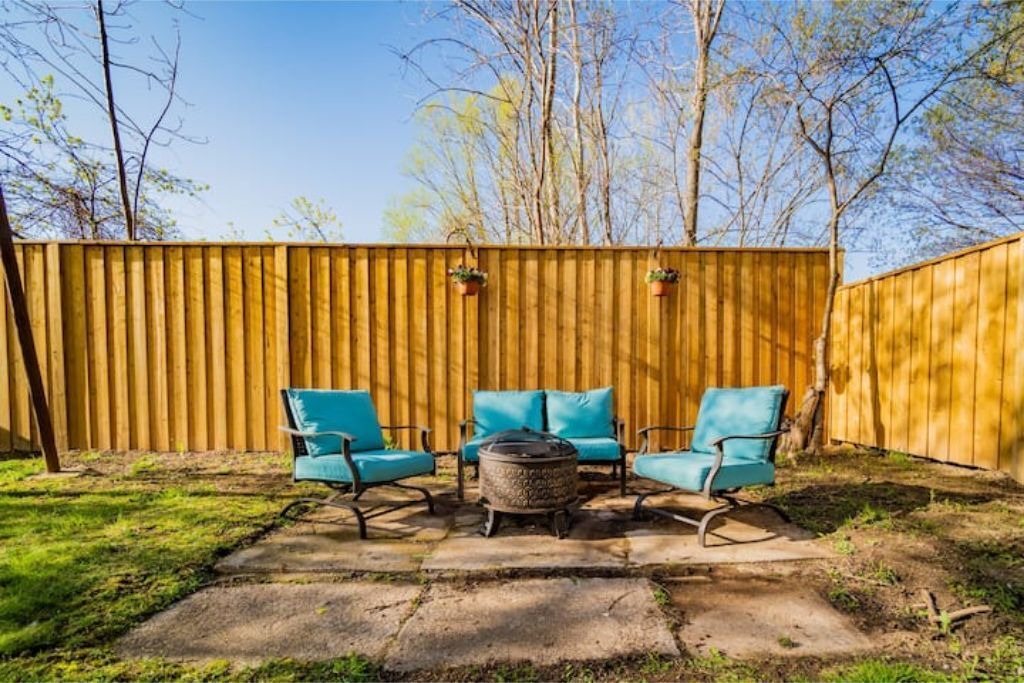 Photo of Patio Balcony in Niagara Falls
