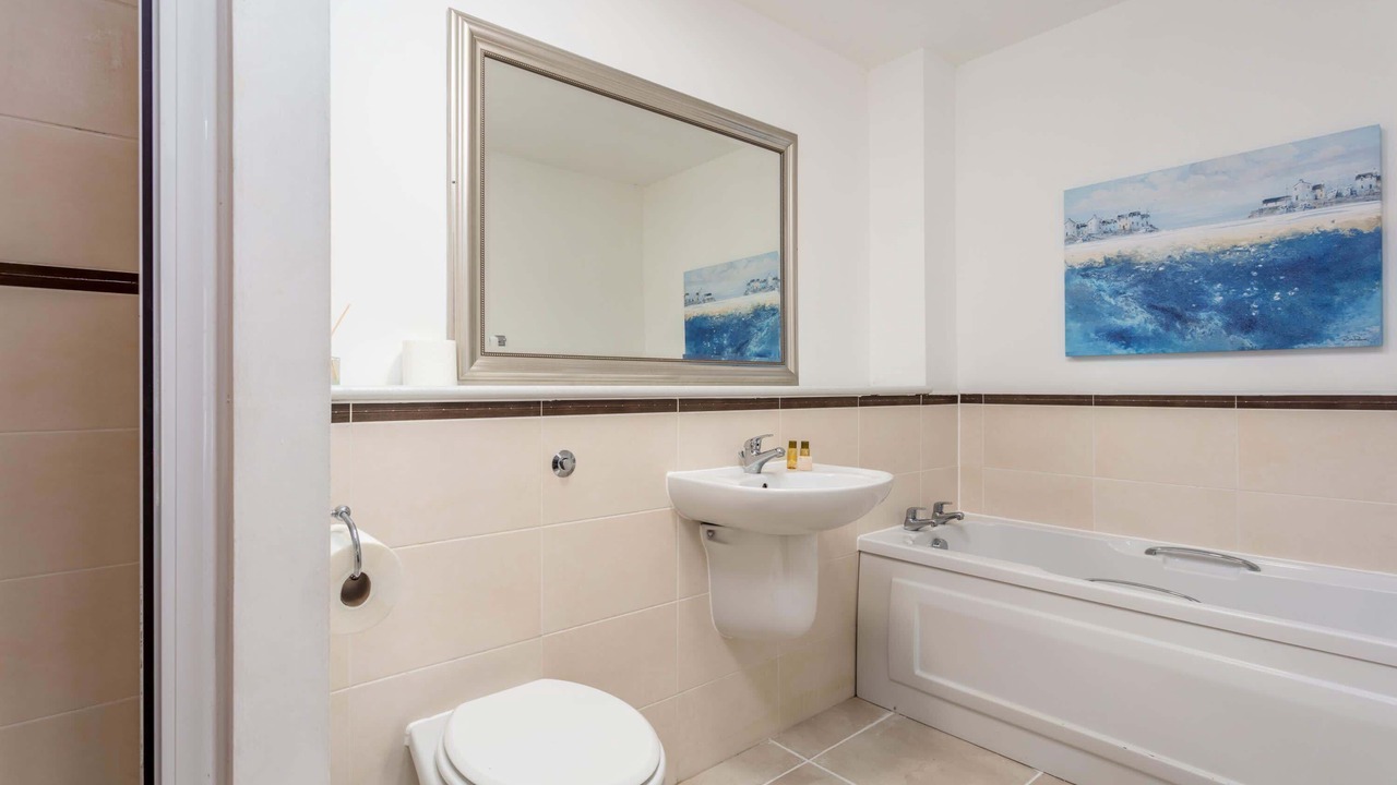 Photo of Bathroom in Kilmaurs