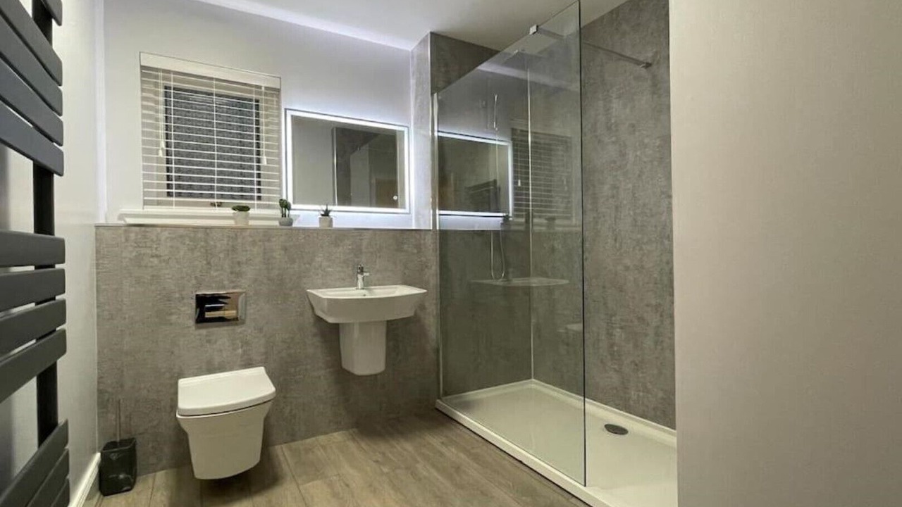 Photo of Bathroom in Wick
