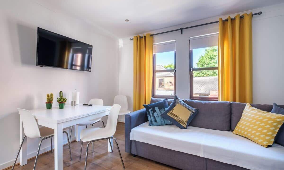 Photo of Livingroom in Uddingston