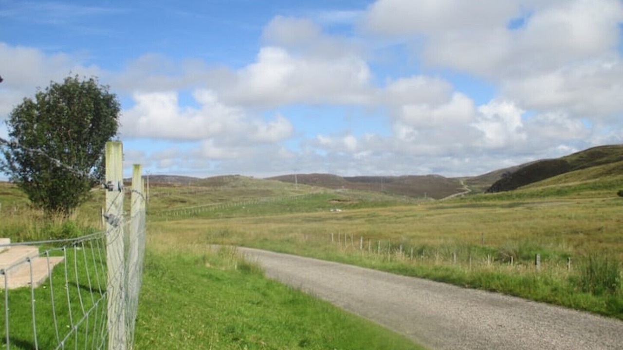 Photo of Outdoor in Farr