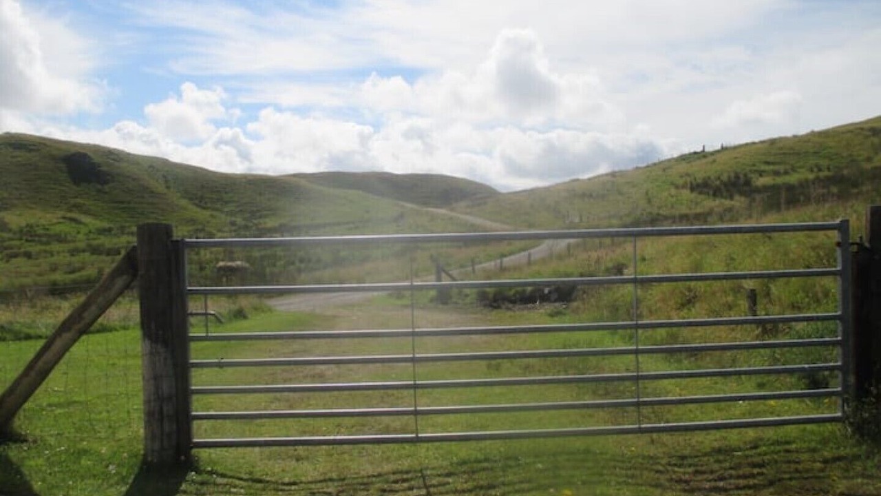 Photo of Outdoor in Farr