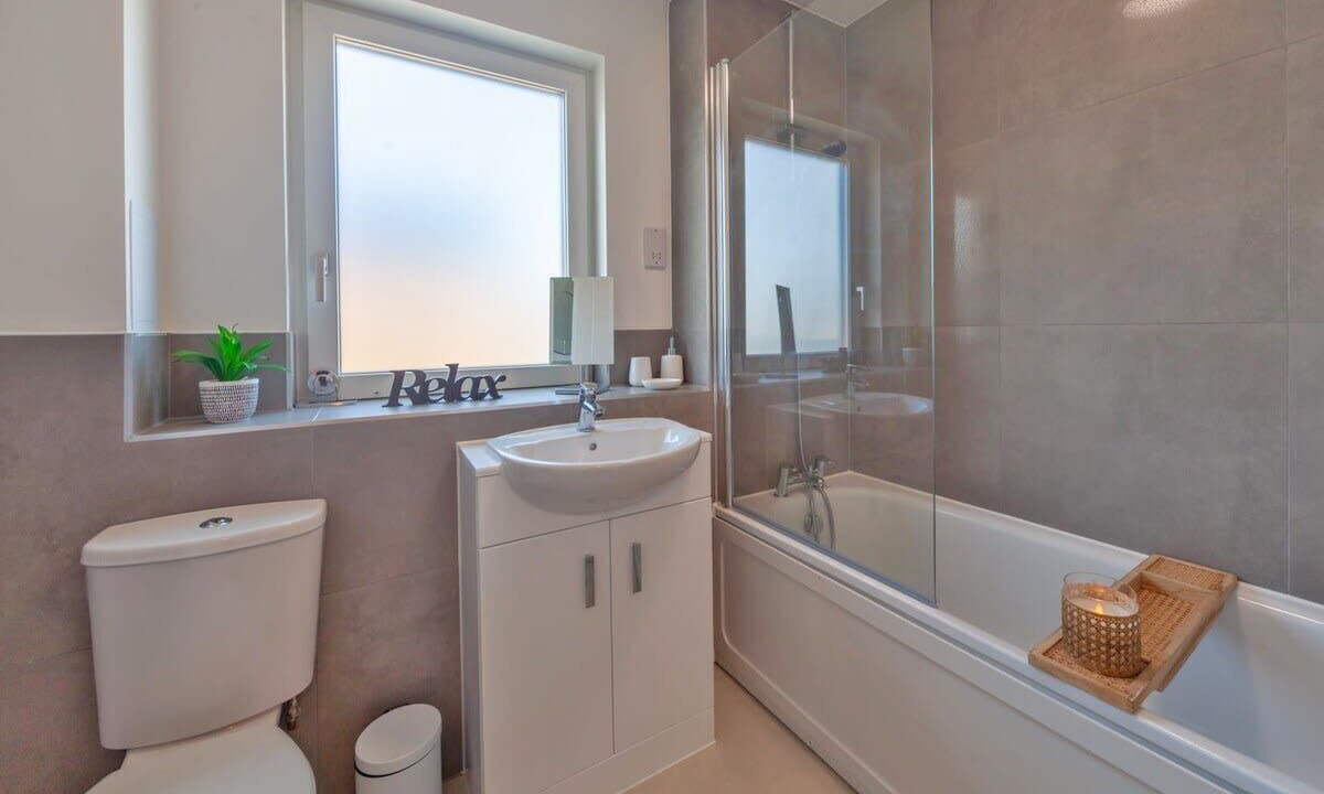 Photo of Bathroom in Willesborough