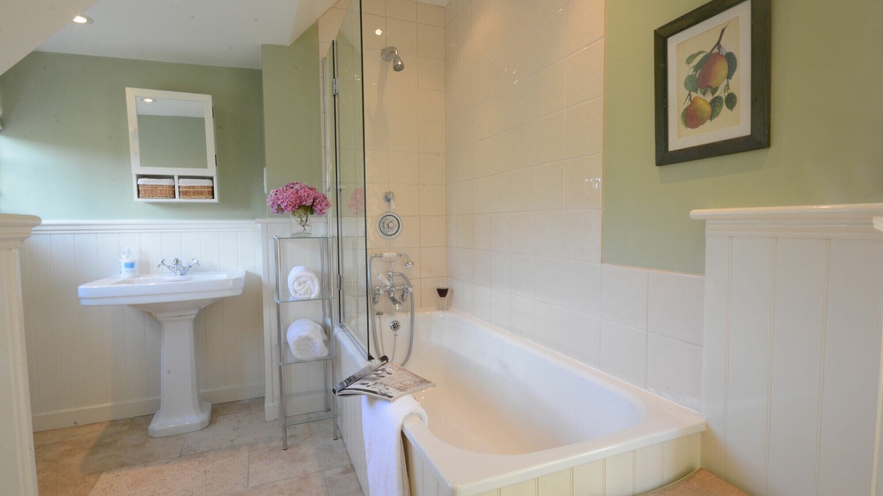 Photo of Bathroom in Thorpeness