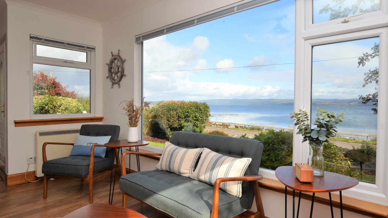 Photo of Livingroom in Lochgilphead