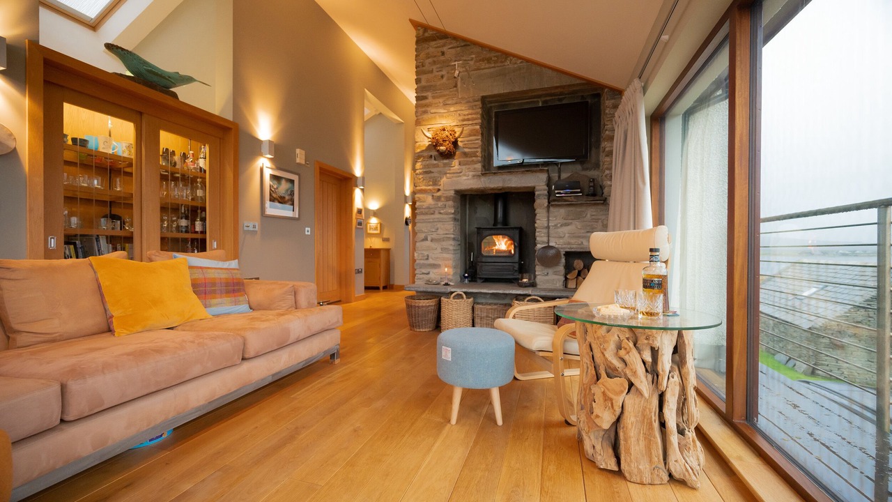 Photo of Livingroom in Hoy Island