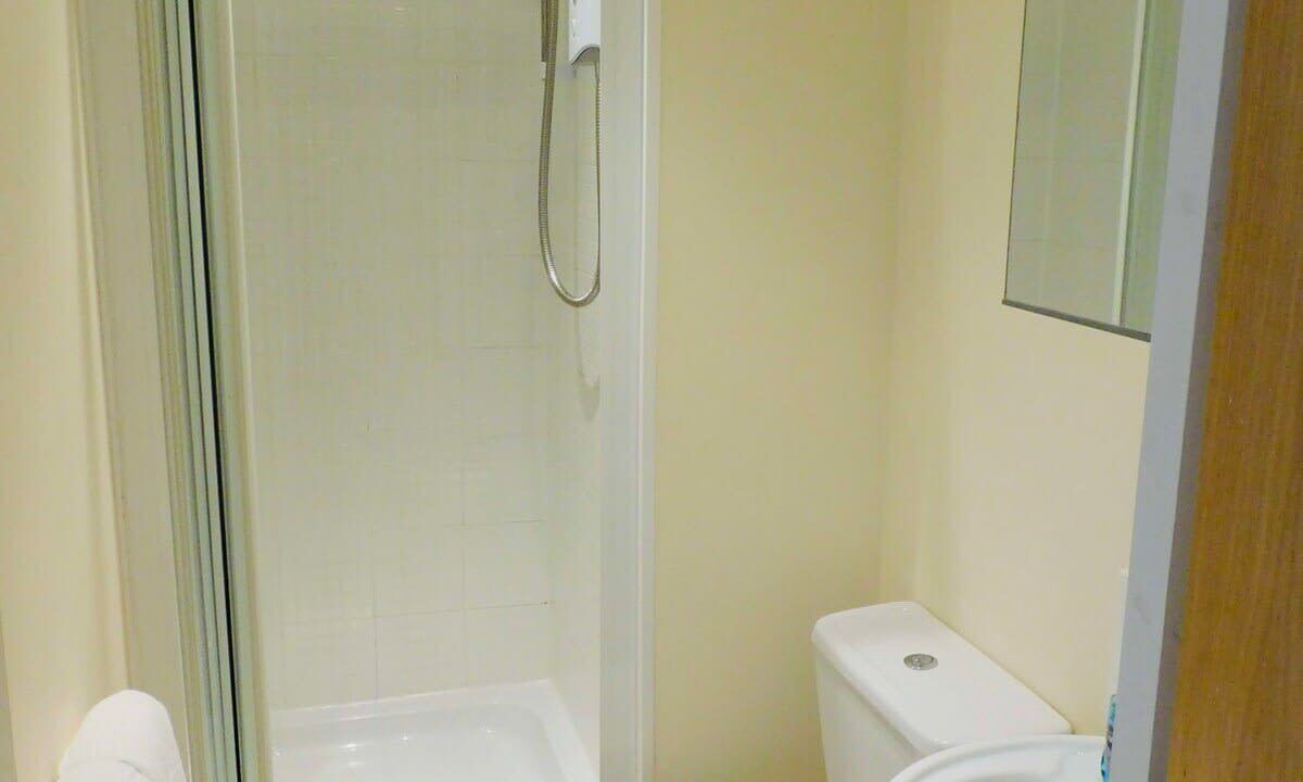 Photo of Bathroom in Paisley