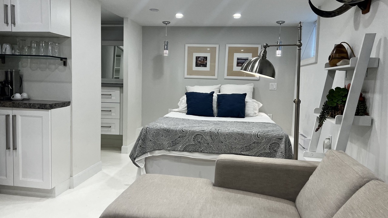 Photo of Bedroom in The Beaches