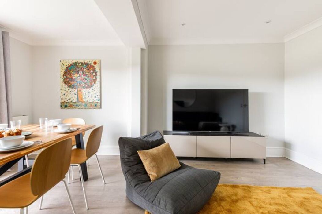 Photo of Livingroom in Fortis Green