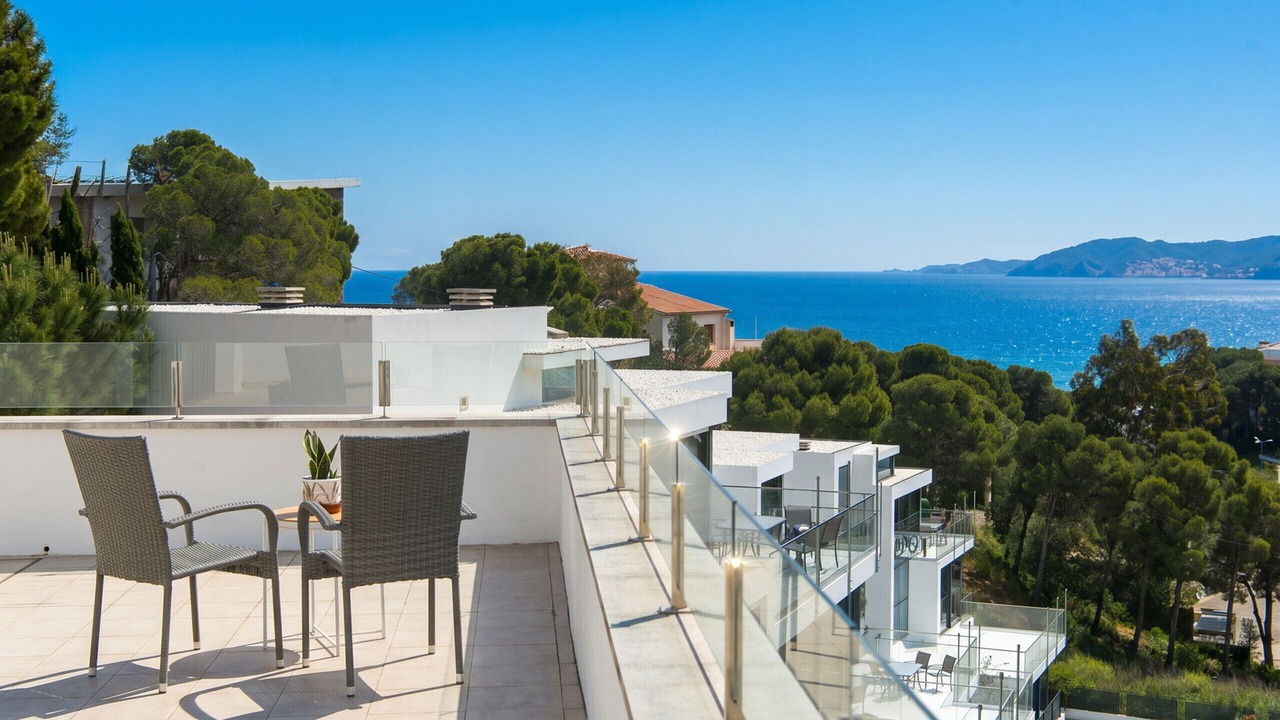 Photo of Patio Balcony in Llanca