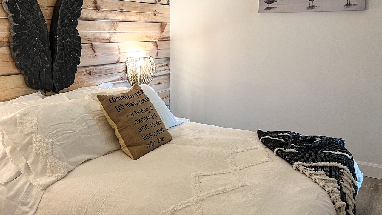 Photo of Bedroom in Central Elgin