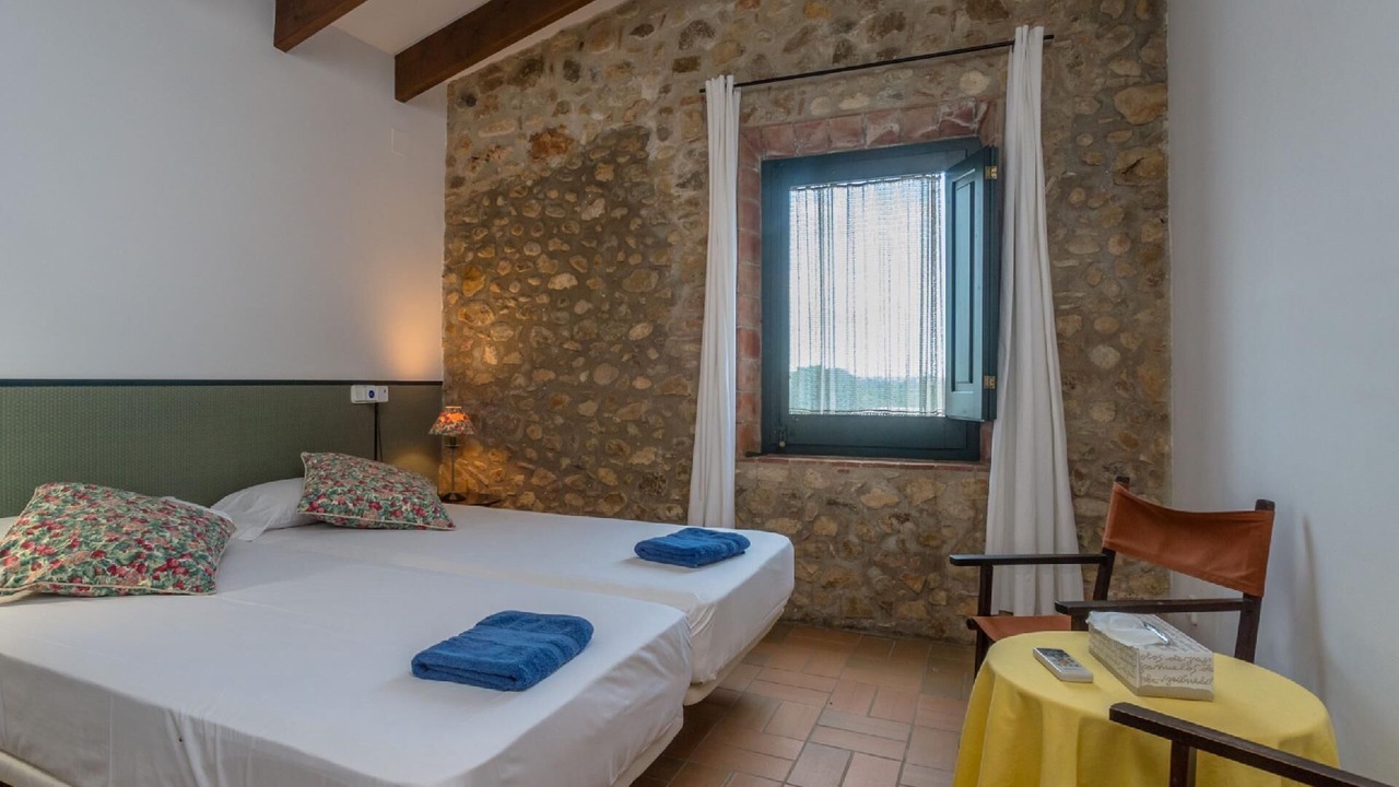 Photo of Bedroom in Albons