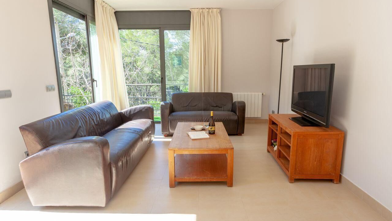 Photo of Livingroom in Tamariu