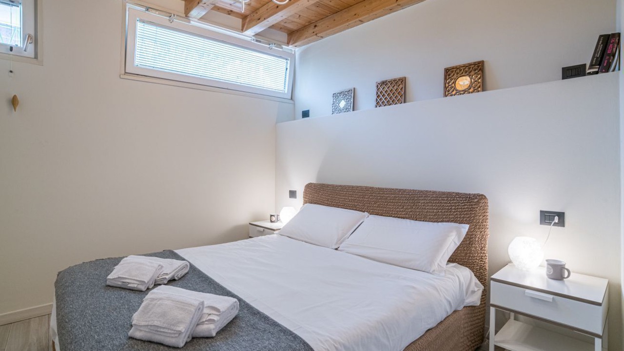 Photo of Bedroom in Carate Urio
