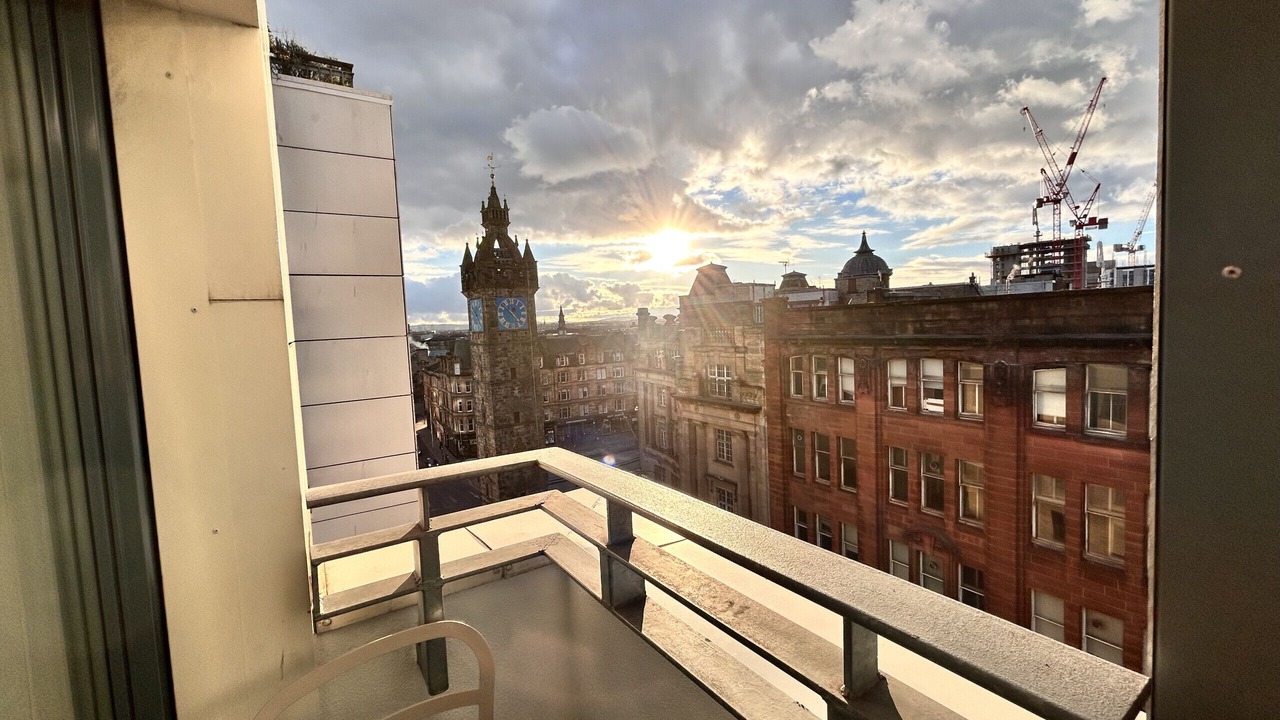 Photo of Patio Balcony in City Centre Glasgow