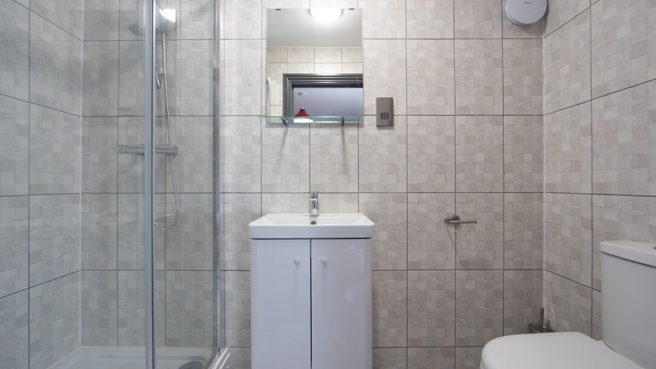 Photo of Bathroom in Ashford
