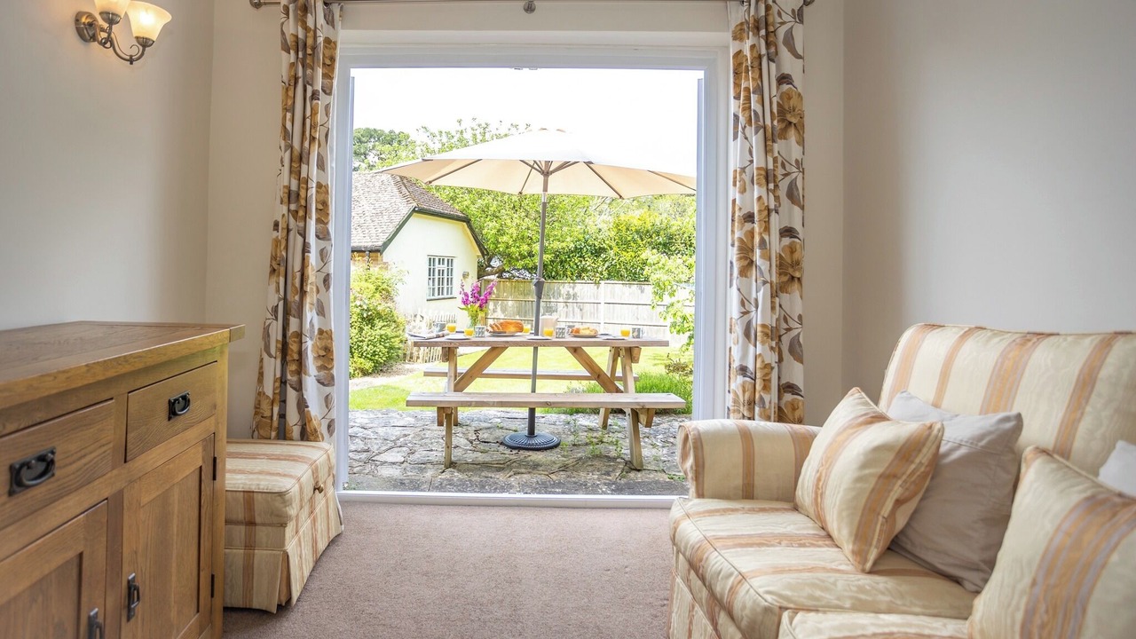 Photo of Livingroom in Burley